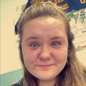 Meet your Posher, Beth